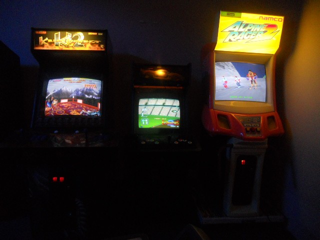 GAMIFICATION BEST BOSS VIDEO ARCADE GAME ROOM