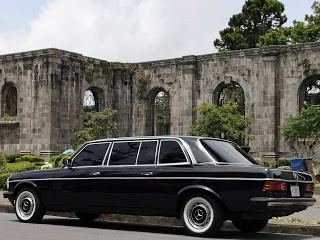 The-ruins-of-the-St.-Bartholomew-Temple-in-Cartago.-COSTA-RICA-LIMOUSINE-SERVICE-300D-MERCEDES.jpg